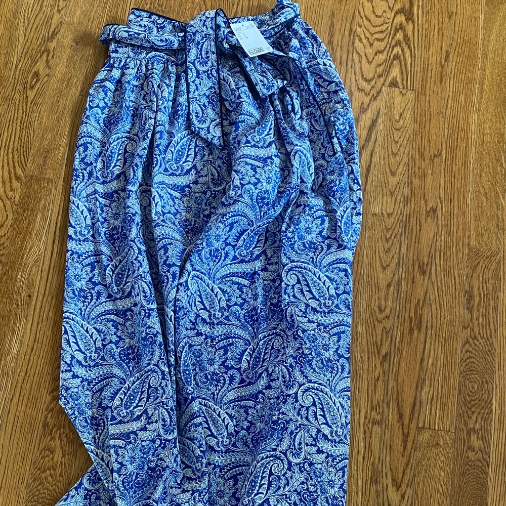 H&M Blue Paisley Midi Skirt